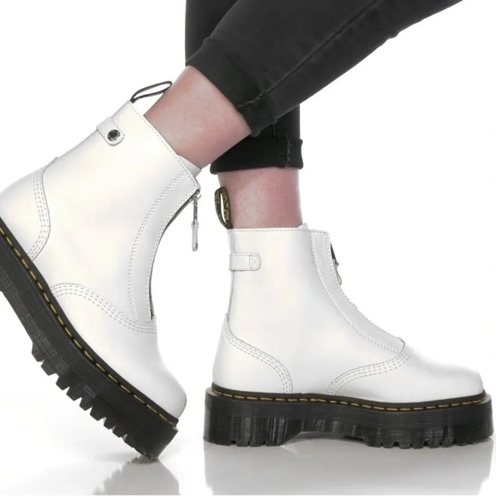 DR MARTENS Leather Jetta Booties